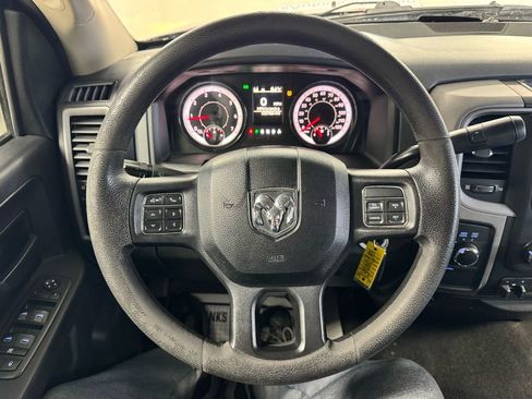 Used 2016 RAM 2500 Tradesman w/ Chrome Appearance Group image 30