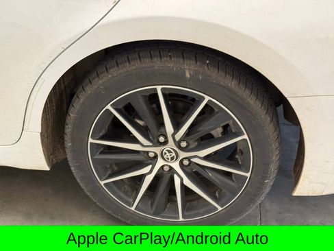 Used 2021 Toyota Camry SE image 9