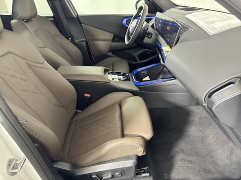 Used 2025 BMW X3 xDrive30i image 31