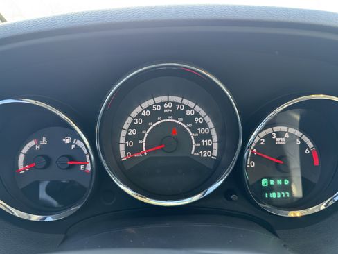 Used 2011 Dodge Caliber Mainstreet image 21