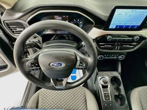 Used 2020 Ford Escape SE FWD image 12
