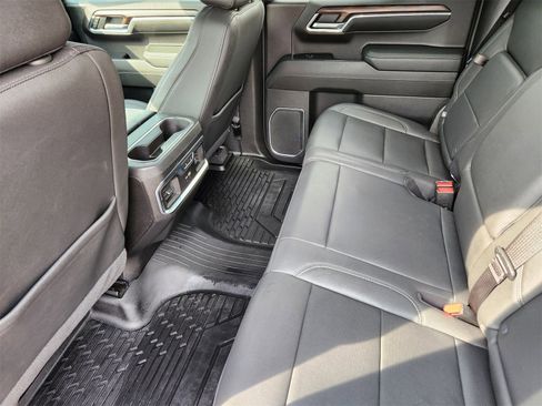 Used 2023 GMC Sierra 1500 SLT w/ SLT Convenience Package image 42