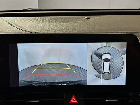 Used 2023 Kia Sportage SX image 23