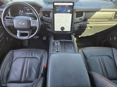 Certified 2022 Ford Expedition Limited image 25