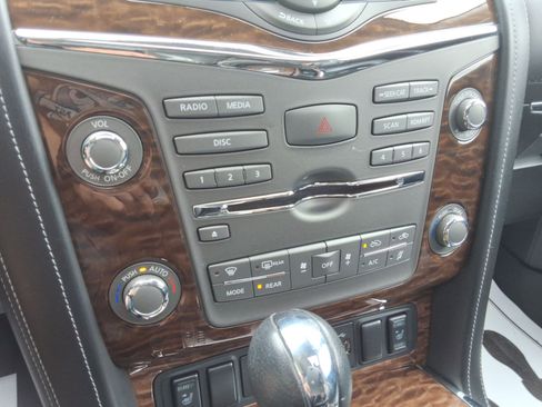 Used 2019 Nissan Armada SL w/ Premium Package AWD/4WD image 17