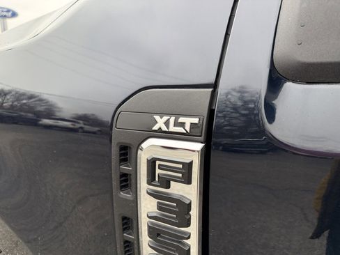 Used 2023 Ford F350 XLT image 11