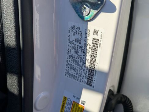 Used 2024 Honda CR-V EX image 24