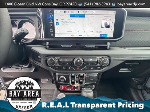 New 2026 Jeep Gladiator Rubicon w/ Safety Group AWD/4WD image 19