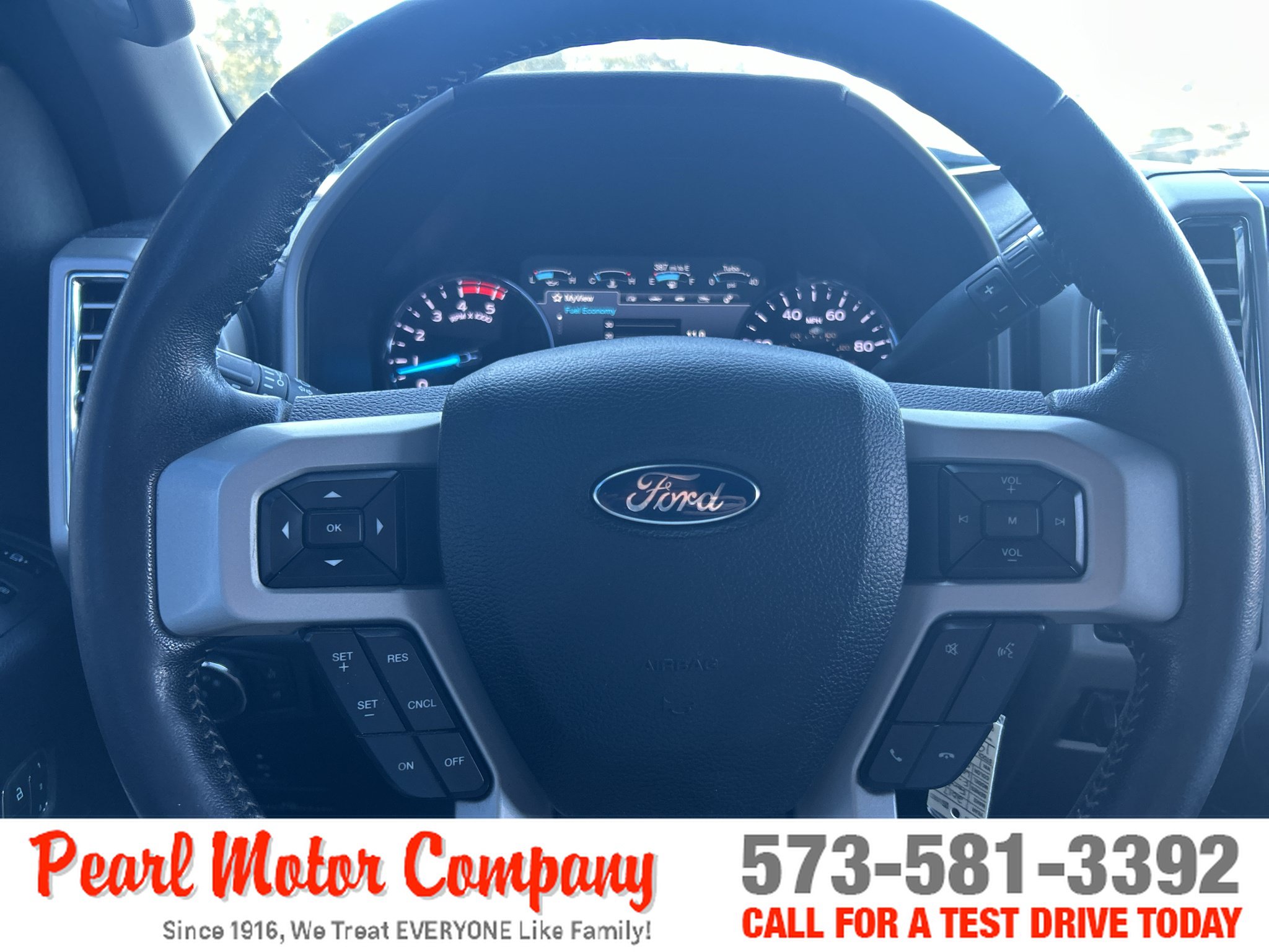 Used 2017 Ford F250 Lariat w/ Tow Technology Bundle AWD/4WD image 13