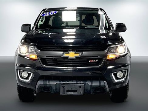Used 2019 Chevrolet Colorado Z71 image 2