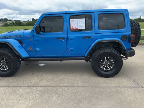 Used 2024 Jeep Wrangler Unlimited Rubicon 392 AWD/4WD image 6