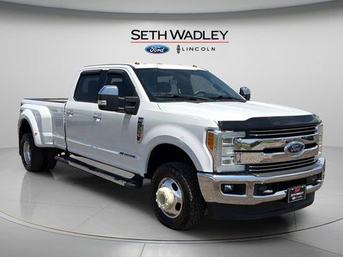 Used 2018 Ford F350 Lariat w/ Lariat Ultimate Package AWD/4WD image 1