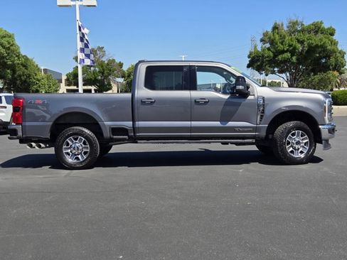 Certified 2024 Ford F250 Lariat AWD/4WD image 3