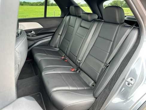 Used 2022 Mercedes-Benz GLE 350 4MATIC image 23