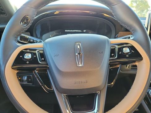 Certified 2022 Lincoln Corsair Reserve FWD image 19