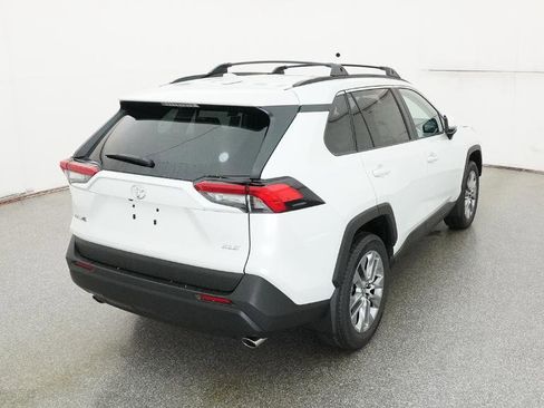 Used 2025 Toyota RAV4 XLE Premium image 46