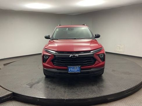 New 2026 Chevrolet TrailBlazer LT w/ Convenience Package FWD image 2