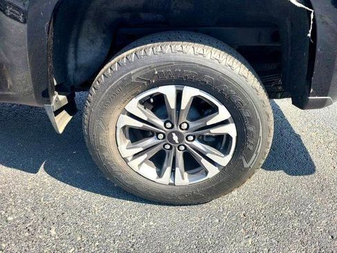 Used 2022 Chevrolet Colorado LT w/ Fleet Safety Package image 8