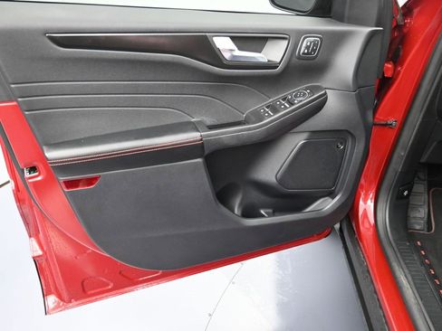 Used 2022 Ford Escape SEL w/ SEL Stealth AWD Package image 10