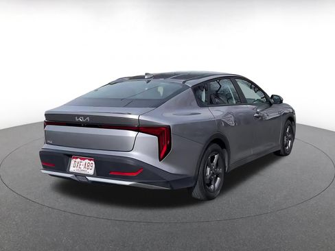 Used 2025 Kia K4 FWD image 14