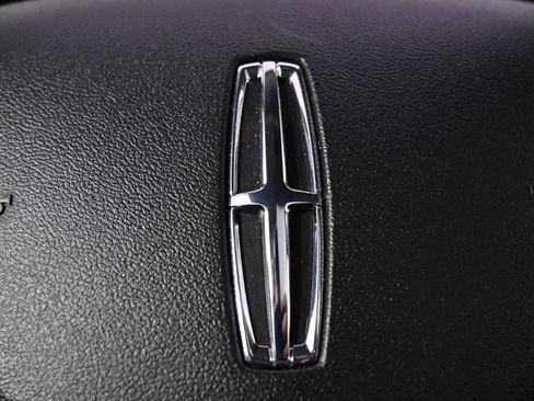 New 2025 Lincoln Corsair Reserve w/ Jet Appearance Package image 33