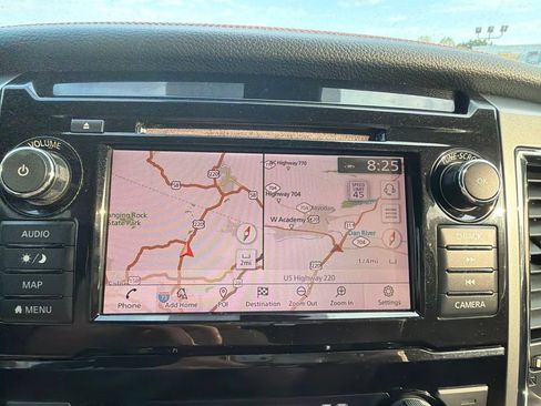 Used 2019 Nissan Titan Platinum Reserve AWD/4WD image 14