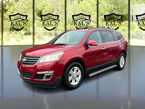 Used 2014 Chevrolet Traverse LT w/ LPO, 'HIT The Road' Package image 1