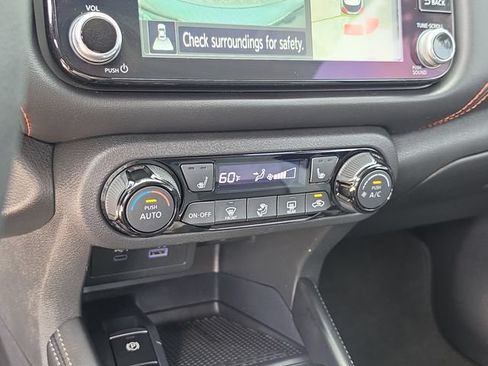 Certified 2024 Nissan Kicks SR w/ SR Premium Package FWD image 24