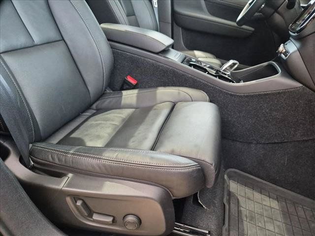 Used 2023 Volvo XC40 B5 Plus w/ Driver Assist Package AWD/4WD image 23