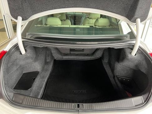 Used 2019 Cadillac CTS Luxury image 14