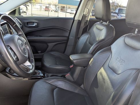 Used 2019 Jeep Compass Limited image 28