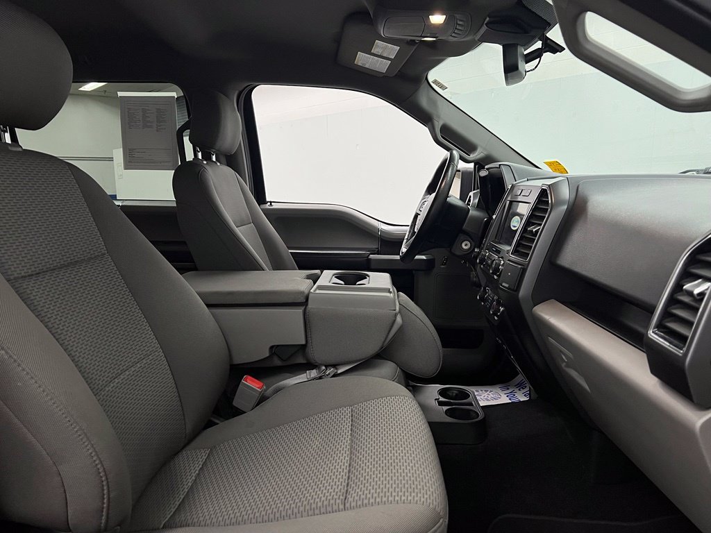 Used 2019 Ford F150 XLT w/ Equipment Group 302A Luxury AWD/4WD image 27