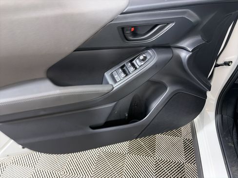 Used 2024 Subaru Crosstrek 2.0i Premium image 28