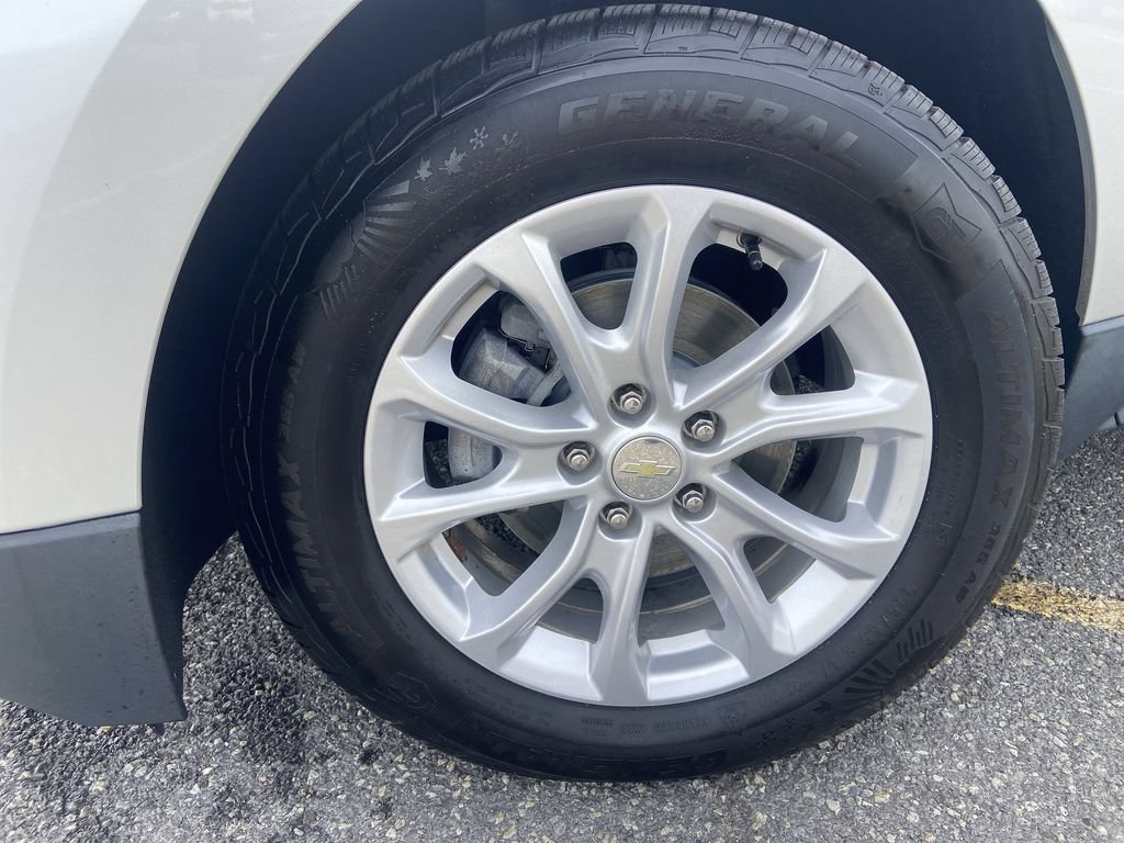 Certified 2020 Chevrolet Equinox LS w/ LS Convenience Package FWD image 32