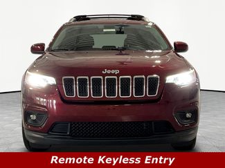 Used 2019 Jeep Cherokee Latitude w/ Popular Appearance Group FWD video 2