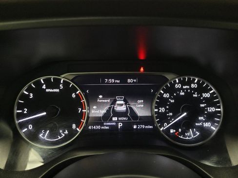 Used 2023 Nissan Rogue S FWD image 23