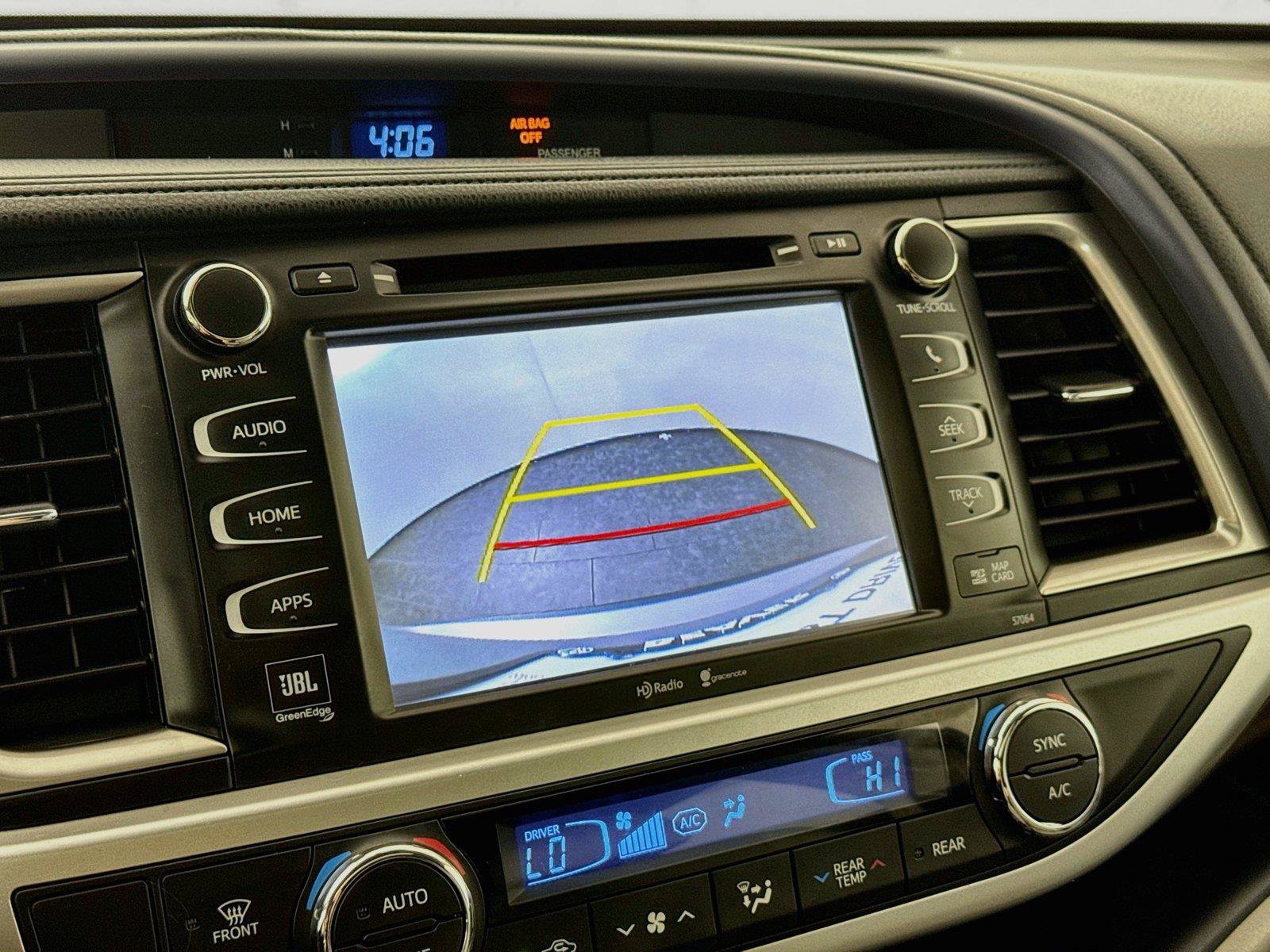 Used 2015 Toyota Highlander Limited FWD image 23