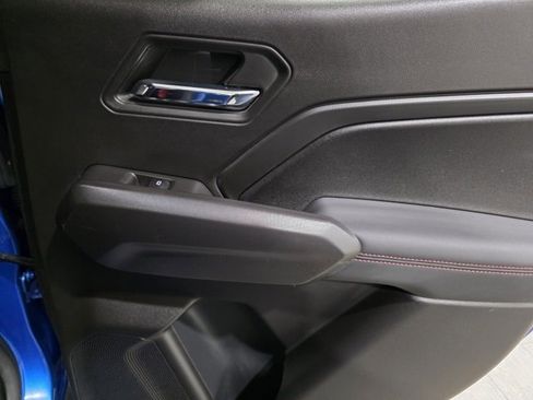 Used 2023 Chevrolet Colorado Z71 w/ Z71 Convenience Package 2 image 12