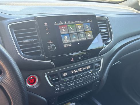 Used 2023 Honda Passport TrailSport image 25