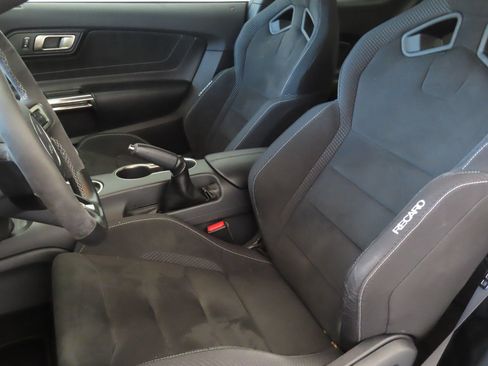 Used 2017 Ford Mustang Shelby GT350 w/ Electronics Package RWD image 11