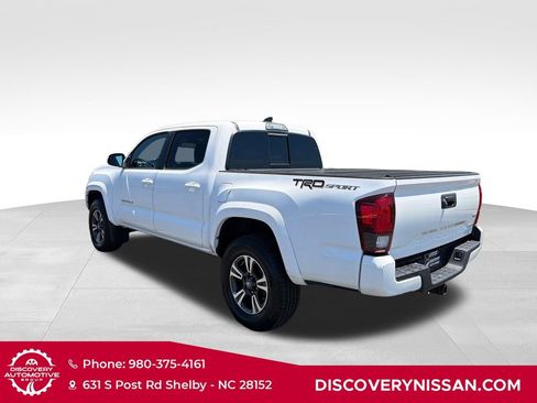 Used 2019 Toyota Tacoma TRD Sport RWD image 8