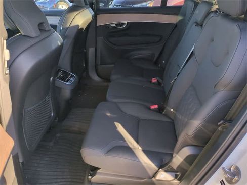 New 2025 Volvo XC90 B5 Core w/ Protection Package Premier image 12