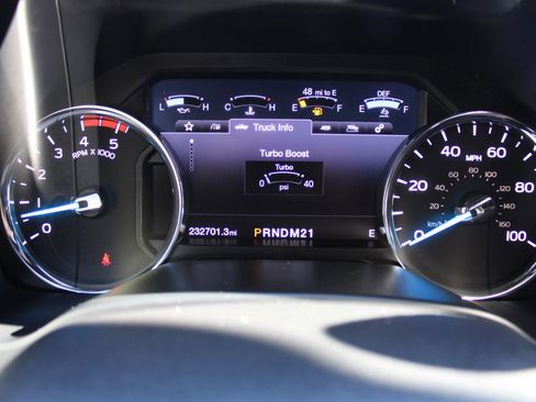 Used 2017 Ford F250 Platinum w/ Platinum Ultimate Package image 8