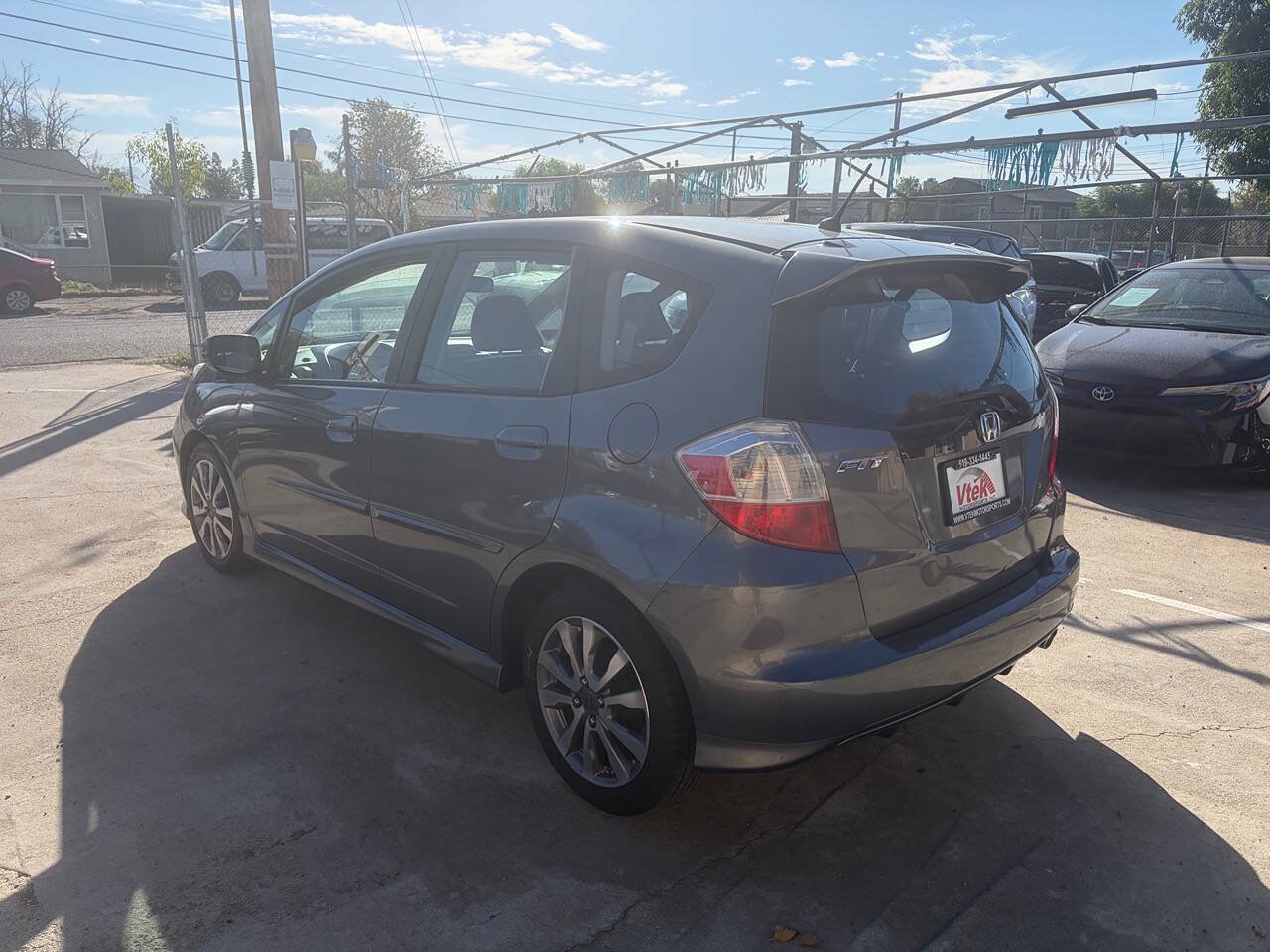 Used 2013 Honda Fit Sport image 3