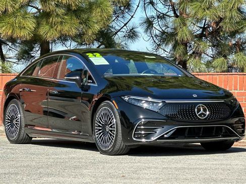 Certified 2022 Mercedes-Benz EQS 450+ Sedan image 2