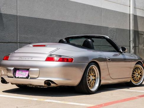 Used 2002 Porsche 911 Carrera 4 image 38