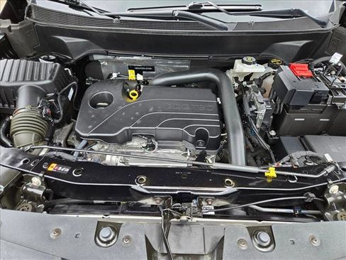 Used 2025 Chevrolet Equinox LT FWD image 21