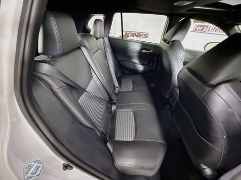 Certified 2024 Toyota Corolla Cross AWD Hybrid w/ Convenience Package image 32