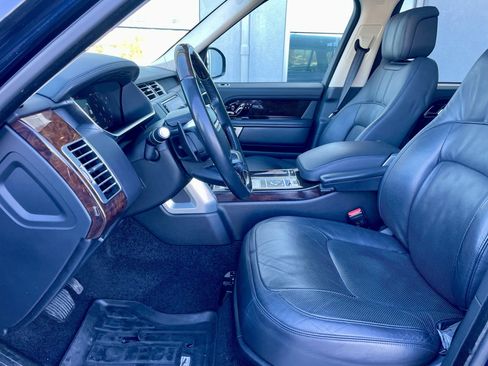Used 2020 Land Rover Range Rover Long Wheelbase HSE image 14