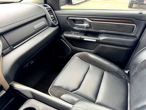 Used 2022 RAM 1500 Laramie image 30